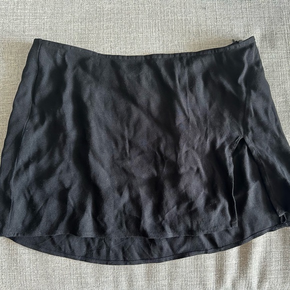 Reformation Kiara Skirt - Picture 4 of 6